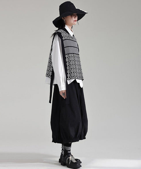 Geometric Jacquard Knit Vest
